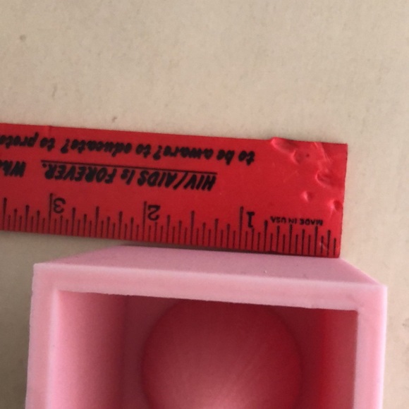 New Honest Ice Maelstrom shot silicone ice cube mold / tray - Picture 11 of 11